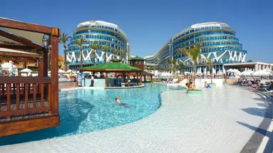 Vikingen Infinity Resort & SPA