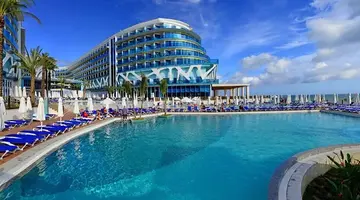 Vikingen Infinity Resort & Spa