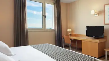 Vila Centric (ex Mercure Atenea Aventura)