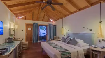 VILAMENDHOO MALDIVES RESORT ISLAND