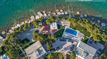 Villa Arausana & Antonina