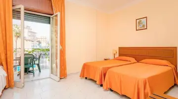 VILLA BIANCA HOTEL