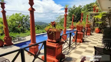 Villa Caletas