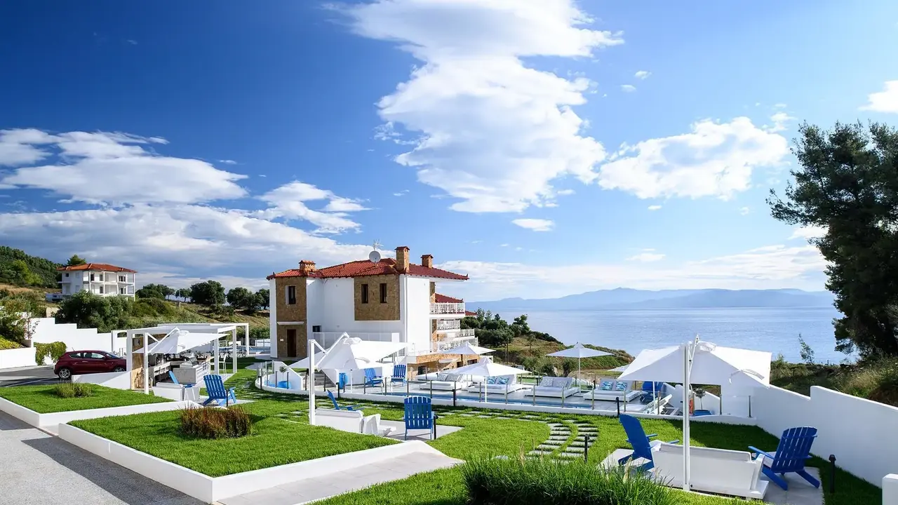 Villa D Oro Luxury Villas and Suites