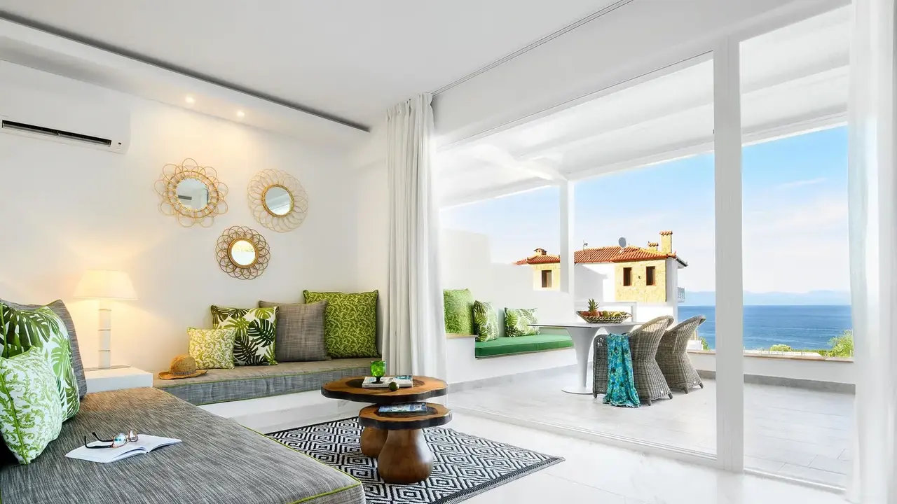 Villa D Oro Luxury Villas and Suites