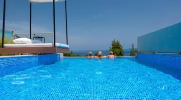 Villa D Oro Luxury Villas and Suites
