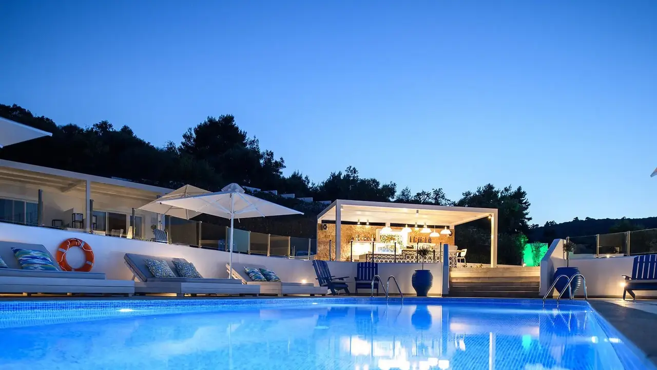 Villa D Oro Luxury Villas and Suites