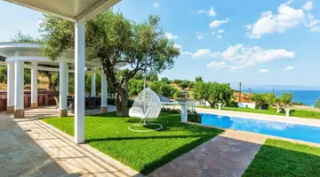 Villa D Oro Luxury Villas and Suites