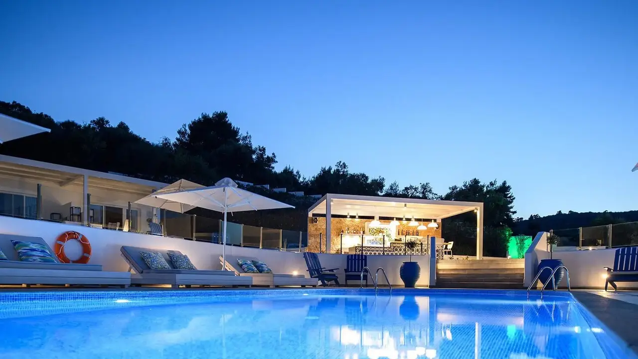 Villa D Oro Luxury Villas and Suites