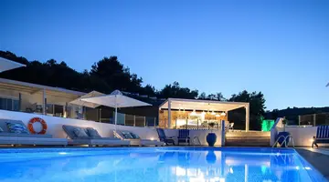 Villa D Oro Luxury Villas and Suites