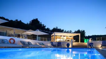 Villa D Oro Luxury Villas and Suites