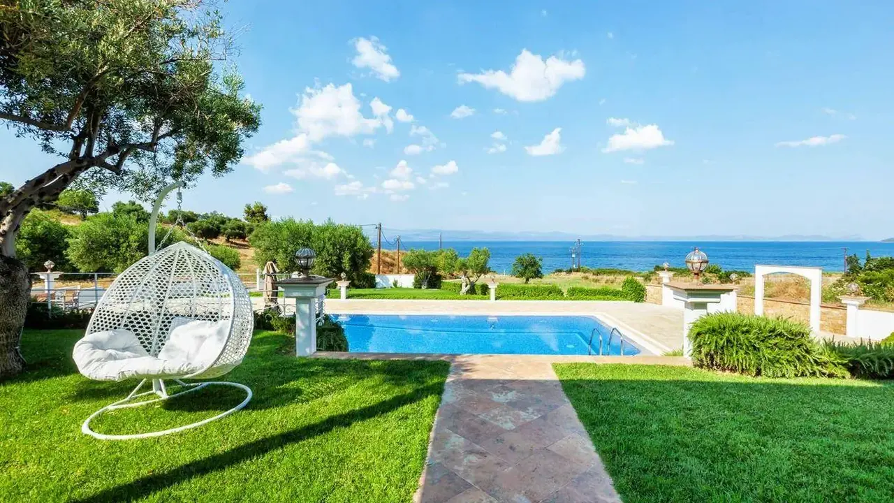 VILLA D ORO LUXURY VILLAS & SUITES