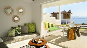 VILLA D ORO LUXURY VILLAS & SUITES