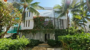 VILLA DEL SOL BEACH VILLAS &SPA