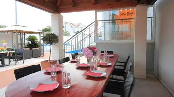 Villa Erna Apartments