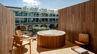 Villa Le Blanc GRAN MELIA ( ex. HOTEL SOL BEACH HOUSE MENORCA)