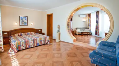 VILLA LIST
