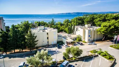 Villa Lovorka - Hotel Resort Drazica