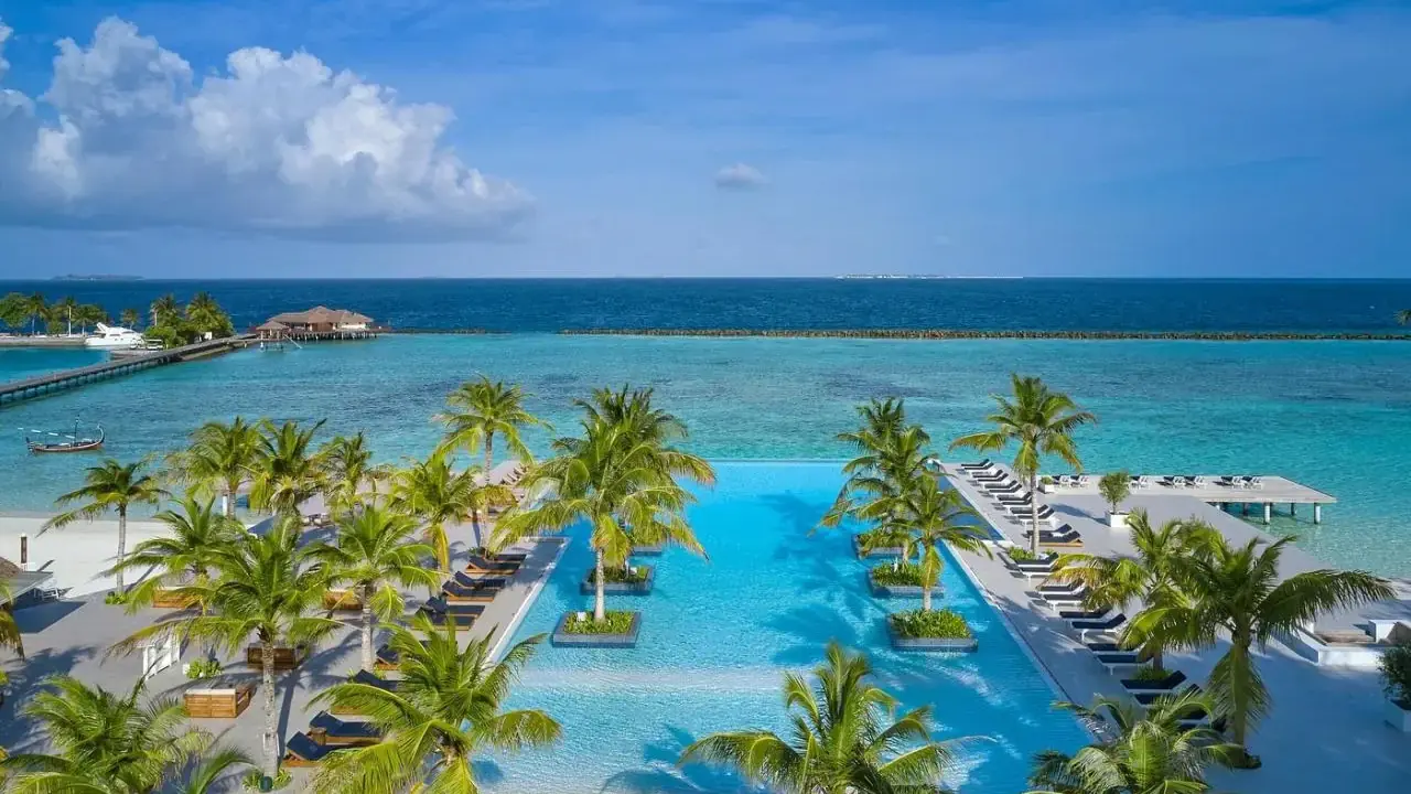 VILLA NAUTICA (PARADISE ISLAND)