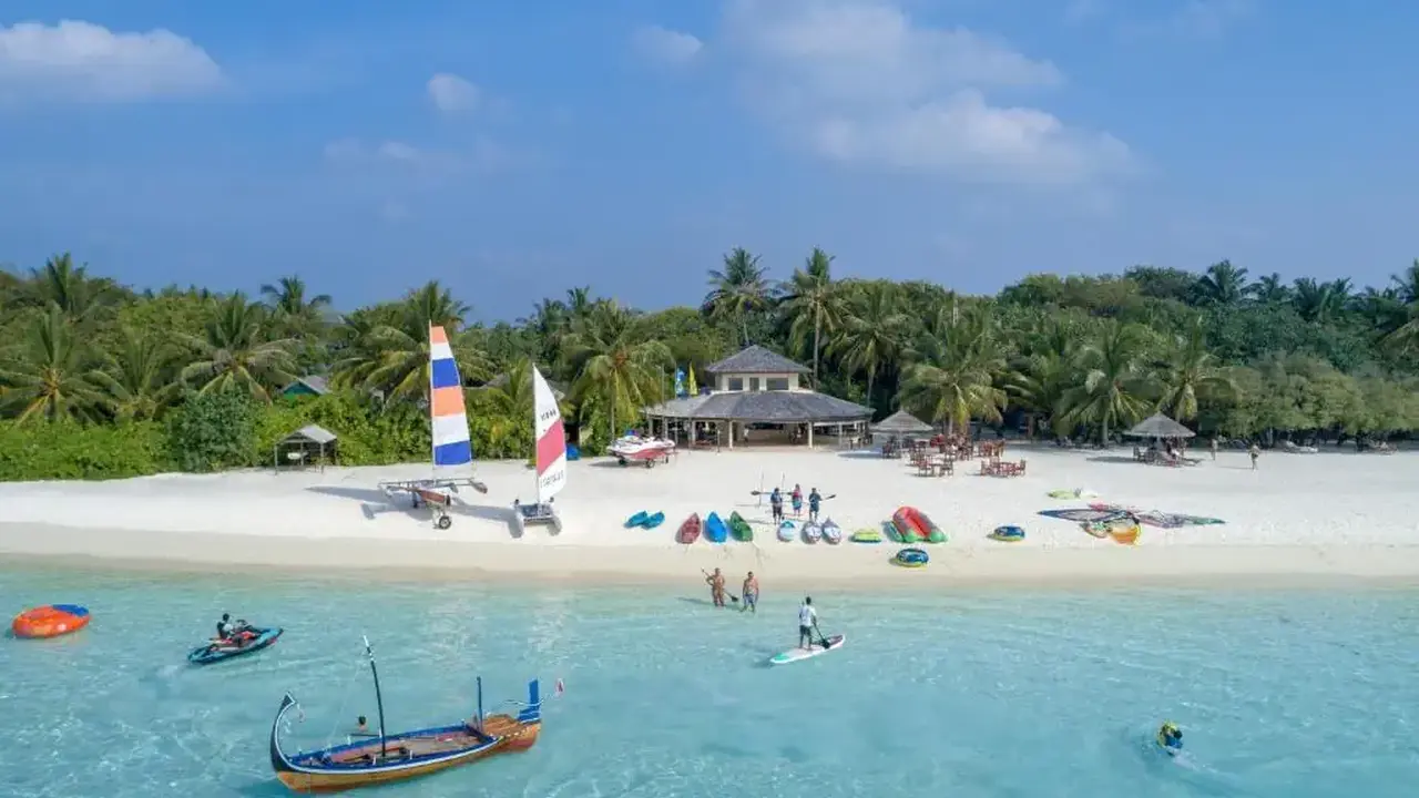 VILLA NAUTICA (PARADISE ISLAND)