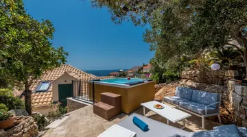 Villa Orabelle