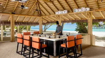 Villa Park (ex. Sun Island Resort & Spa)