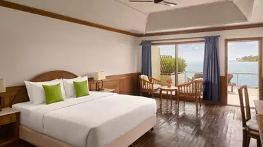 Villa Park Sun Island
