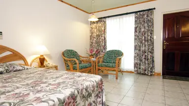 VILLA PARK, SUN ISLAND