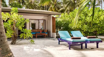 Villa Park Sun Island