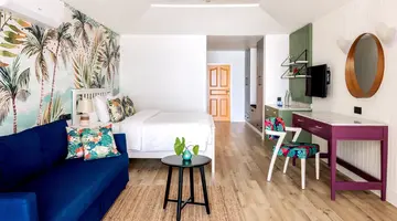 Villa Park Sun Island