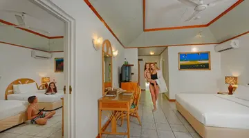 VILLA PARK, SUN ISLAND