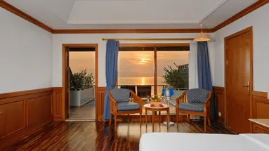 VILLA PARK, SUN ISLAND