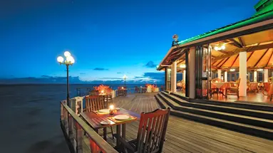 Villa Park Sun Island