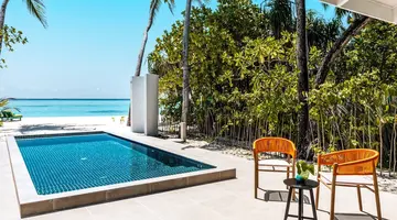 Villa Park Sun Island