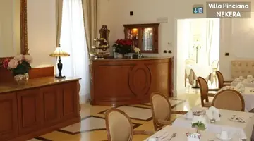 VILLA PINCIANA HOTEL