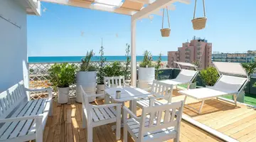 Villa Rosa Riviera