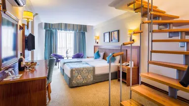 Villa Side Hotel