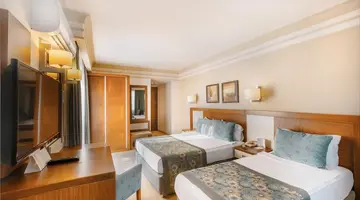 Villa Side Hotel