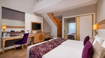 Villa Side Residence