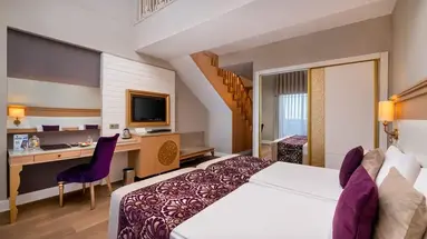 Villa Side Residence