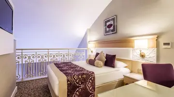 VILLA SIDE RESIDENCE