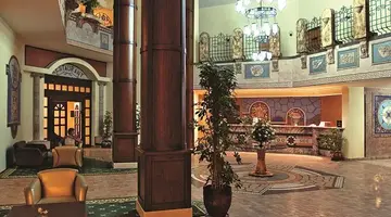 Villa Side
