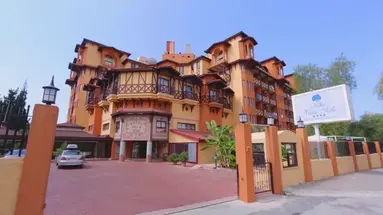 Villa Side