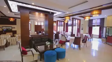 Villa Side