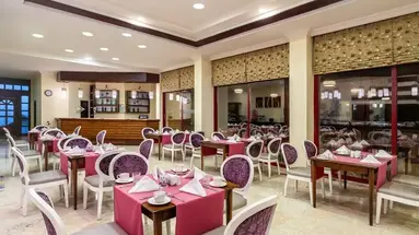 Villa Side