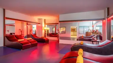 Villa Side