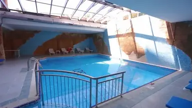 Villa Side