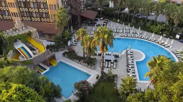 VILLA SIDE