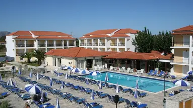 Village Inn Studios and Apartments