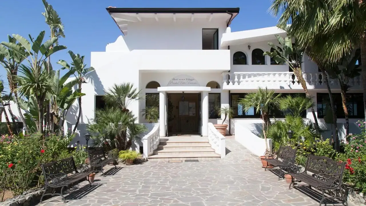 Villaggio Pineta Petto Bianco